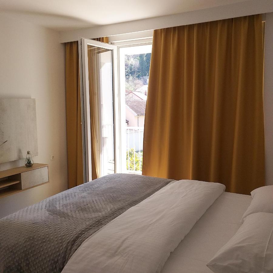 Apartman Neyla Mostar Buitenkant foto